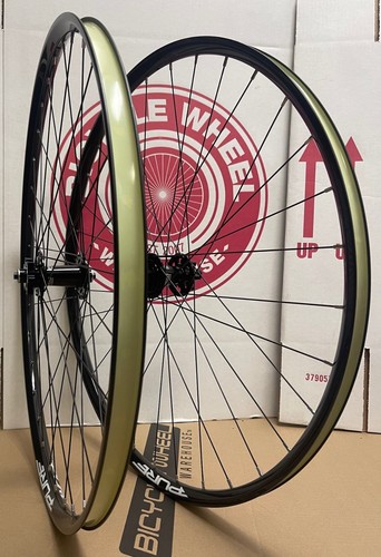 Pure carbon gravel xc - carbon, sl